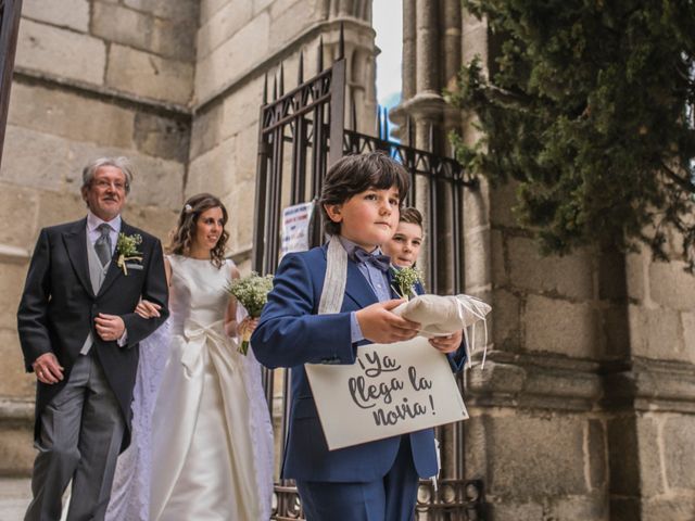 La boda de Jesus y Almudena en Villatoro, Ávila 8