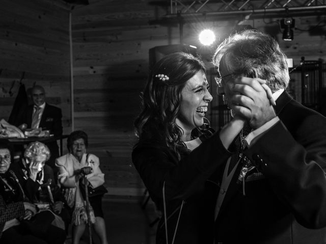 La boda de Jesus y Almudena en Villatoro, Ávila 23
