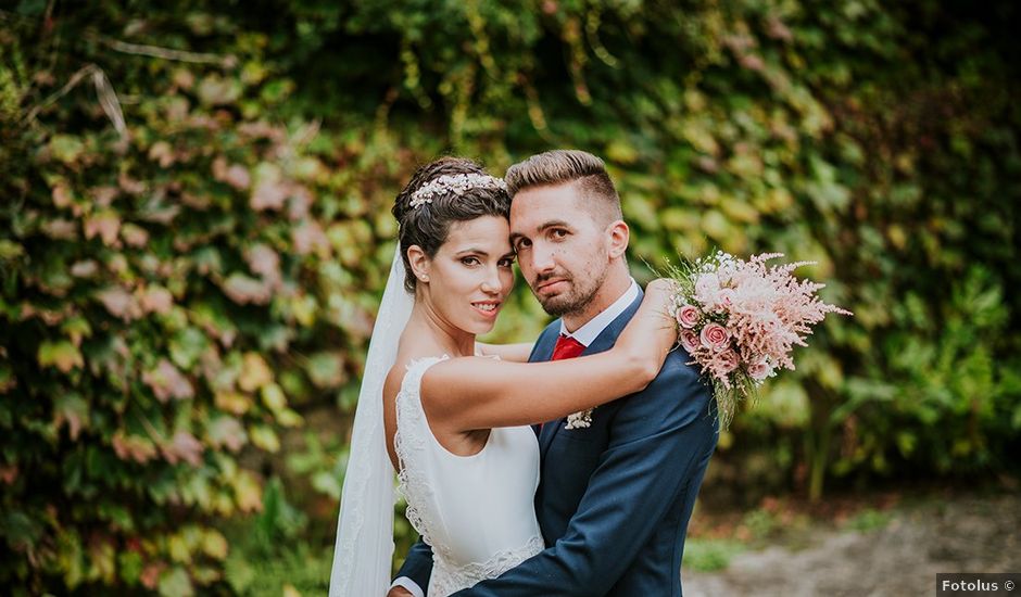 La boda de Mario y Jessica en Oia (Santa Maria De ), Pontevedra