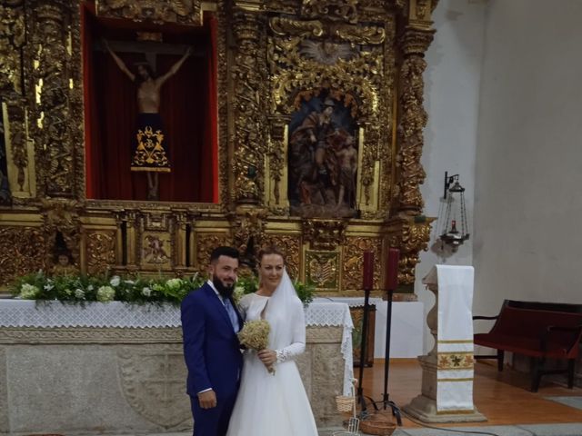 La boda de Victor  y Inma  en Madrigal De Las Altas Torres, Ávila 2