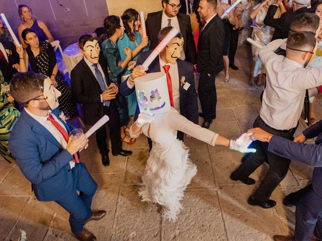 La boda de Lara y Pablo en Alacant/alicante, Alicante 103