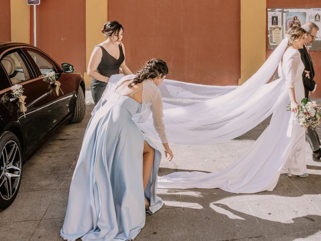 La boda de Juan Jesús y Marta en Salteras, Sevilla 27