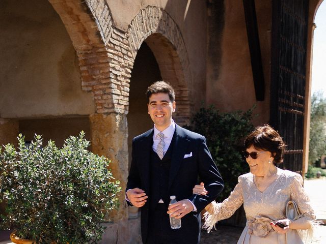 La boda de Tomás y María José en Sevilla, Sevilla 40