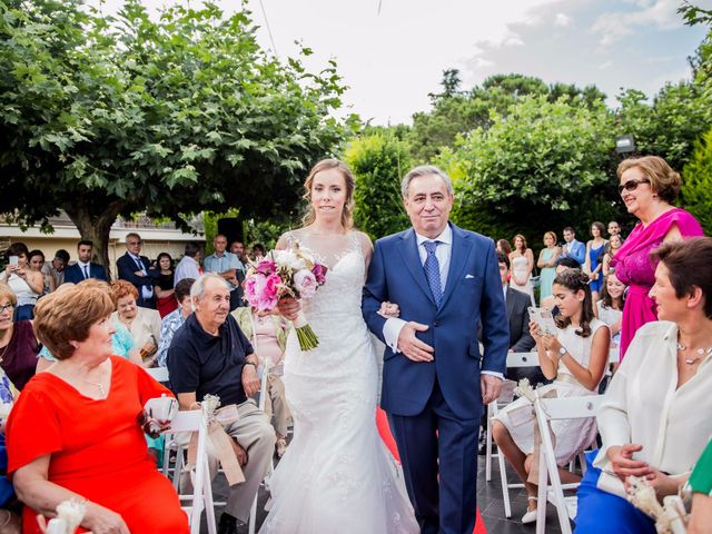 La boda de Dani y Angela en Guadarrama, Madrid 17