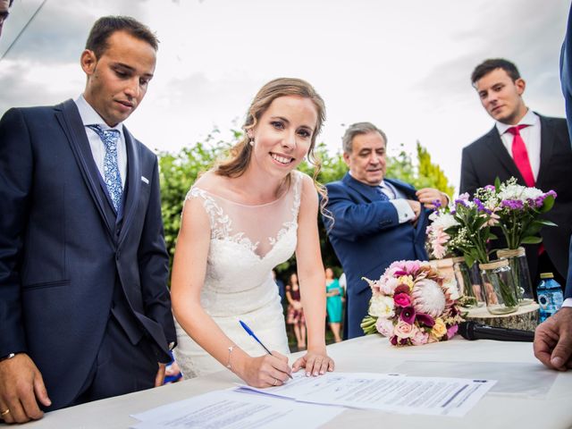 La boda de Dani y Angela en Guadarrama, Madrid 22