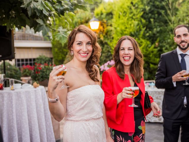 La boda de Dani y Angela en Guadarrama, Madrid 30