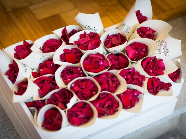 La boda de Vanessa y Nuria en Ferrol, A Coruña 1