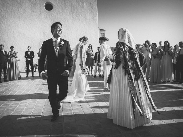 La boda de Toni y Barbara en Sant Agustí Des Vedrà/sant Agustí Del Ve, Islas Baleares 9