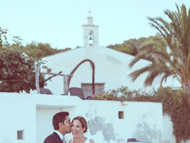 La boda de Toni y Barbara en Sant Agustí Des Vedrà/sant Agustí Del Ve, Islas Baleares 10