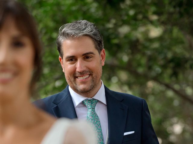 La boda de Manu y Sara en Sant Vicenç De Montalt, Barcelona 32