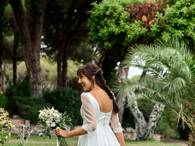 La boda de Manu y Sara en Sant Vicenç De Montalt, Barcelona 38