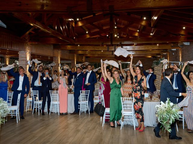 La boda de Manu y Sara en Sant Vicenç De Montalt, Barcelona 50