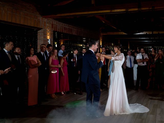 La boda de Manu y Sara en Sant Vicenç De Montalt, Barcelona 54