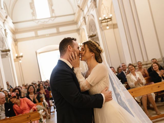 La boda de Patricia y Vicente en Olocau, Valencia 51