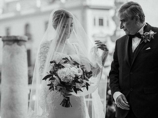 La boda de Javier y Carolina en Sevilla, Sevilla 52