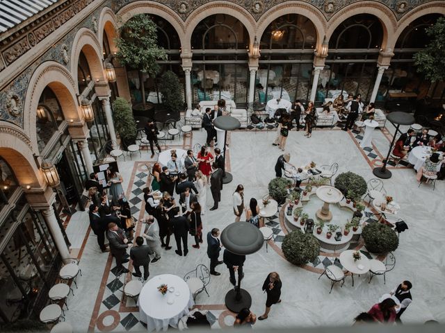 La boda de Javier y Carolina en Sevilla, Sevilla 133