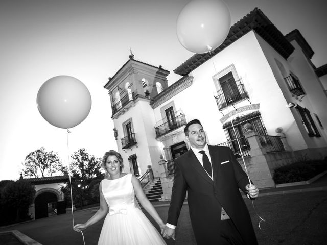 La boda de Kike y Laura en Boecillo, Valladolid 41