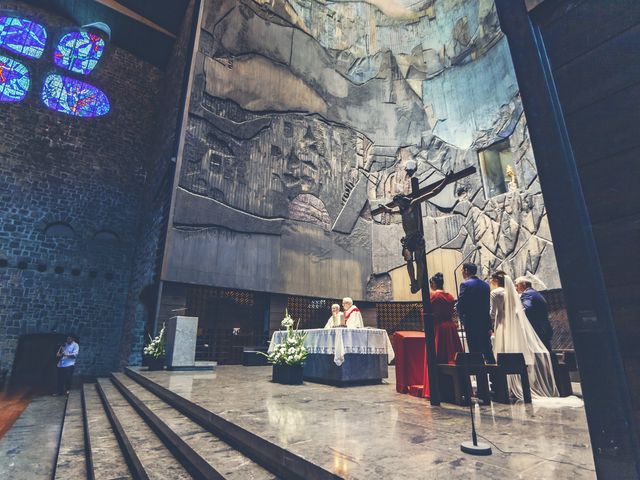 La boda de Dani y Miren en Gorraiz, Navarra 22