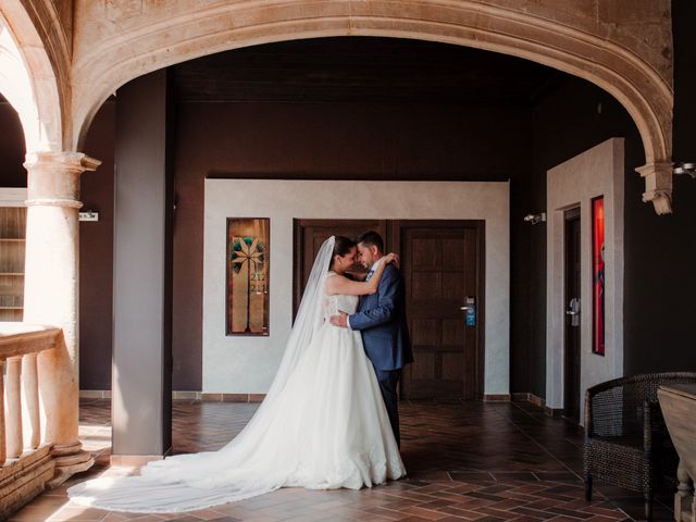 La boda de Alberto y Belén en Burgo De Osma, Soria 17