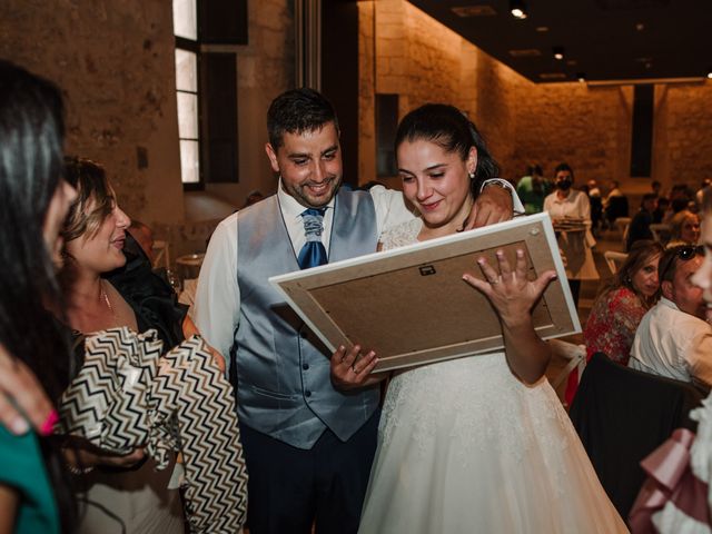 La boda de Alberto y Belén en Burgo De Osma, Soria 44