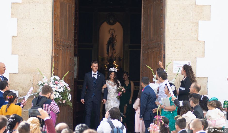 La boda de Saray y Alejandro en Roquetas De Mar, Almería
