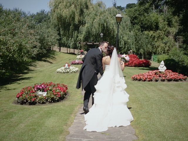 La boda de Julen y Naroa en Hondarribia, Guipúzcoa 8