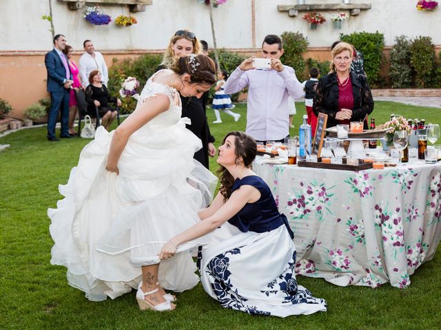 La boda de Adrián y Jennifer en Illescas, Toledo 43