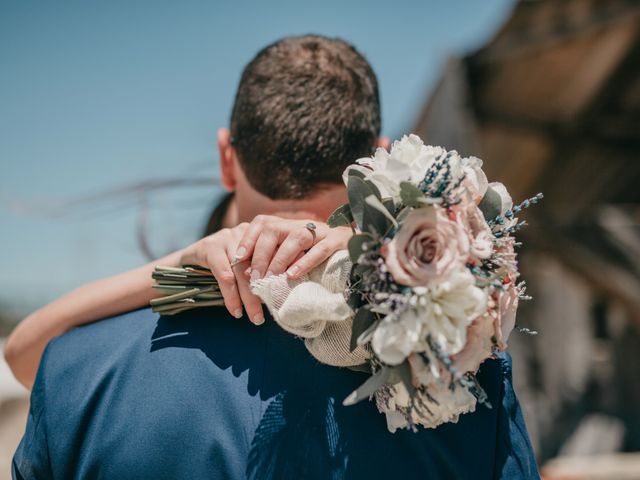 La boda de Carlos y Mercedes en San Fernando, Cádiz 32