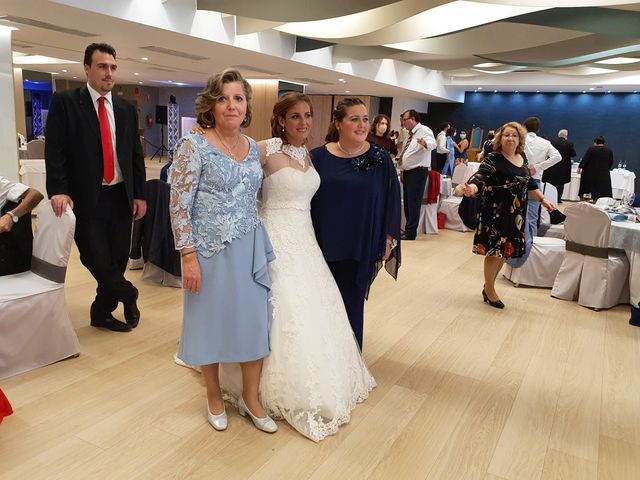La boda de Alejandro  y Sara en Valencia, Valencia 4