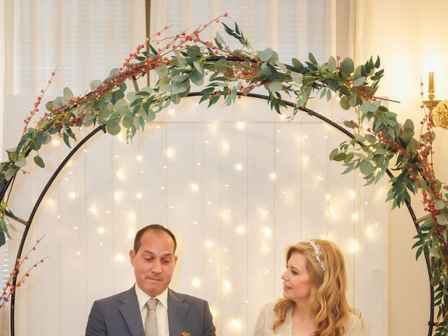 La boda de Luis y Loli en Roquetas De Mar, Almería 22
