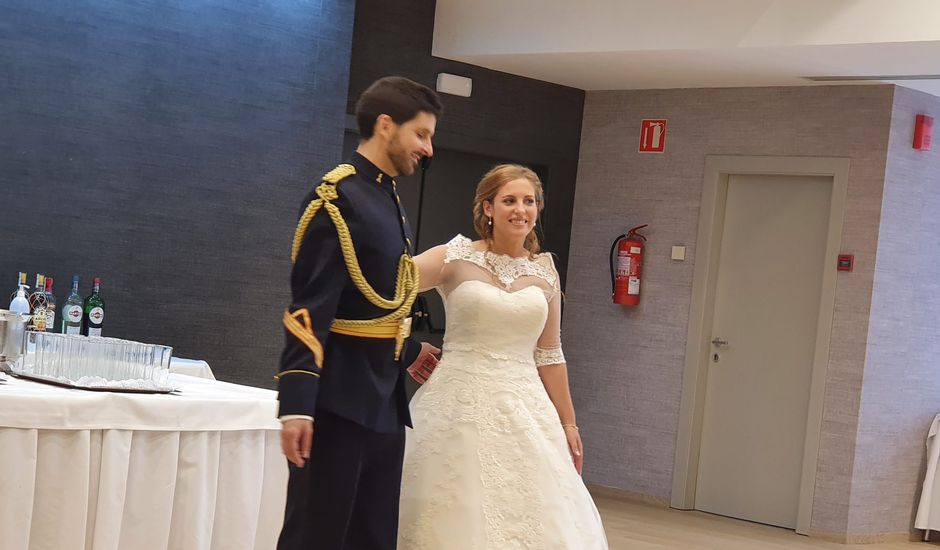La boda de Alejandro  y Sara en Valencia, Valencia