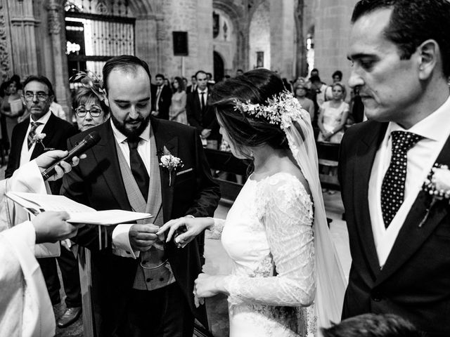 La boda de Mª Paqui y Sergio en Torreperogil, Jaén 26