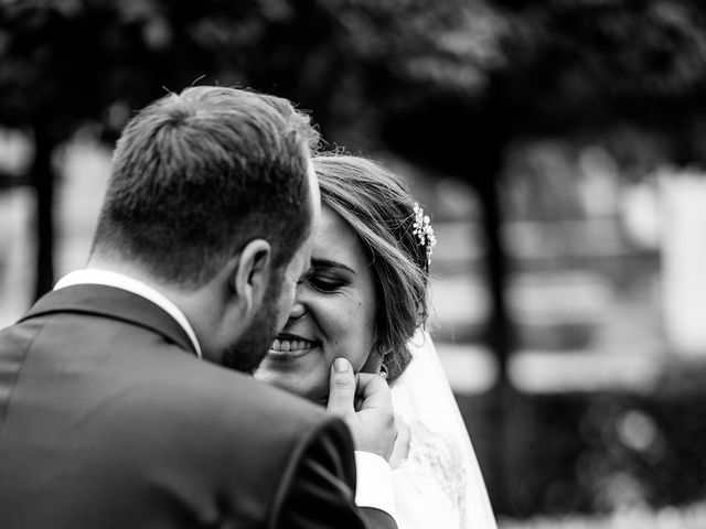 La boda de Mª Paqui y Sergio en Torreperogil, Jaén 32