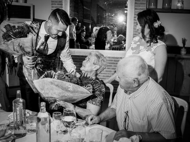 La boda de Víctor y Vero en Illescas, Toledo 15