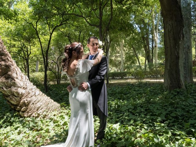 La boda de Inma y Rafa en Sevilla, Sevilla 2