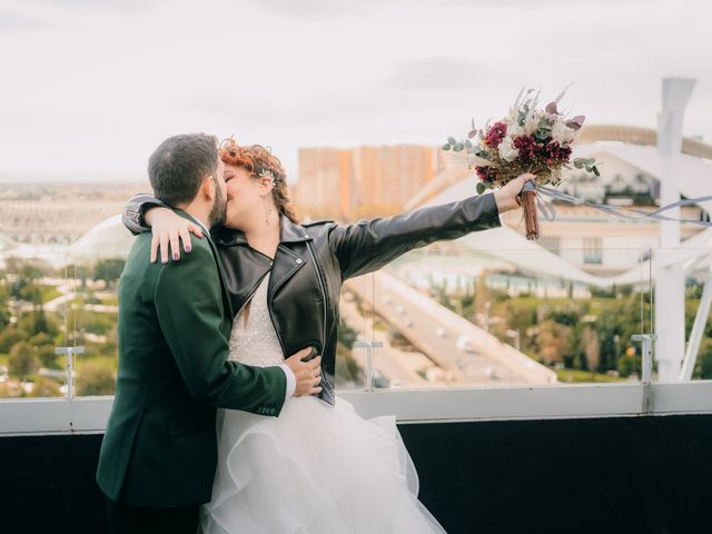 La boda de Pablo y Paula en Riba-roja De Túria, Valencia 49