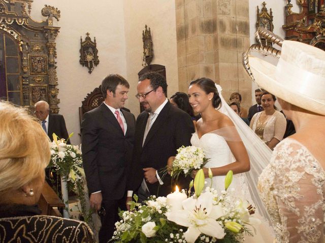 La boda de Naya y Fernando en Puerto De Vega, Asturias 10