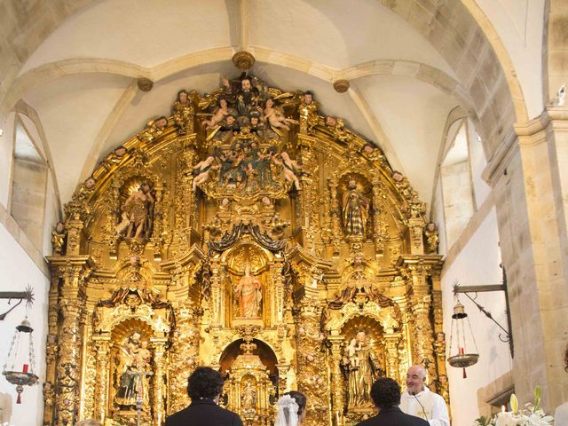 La boda de Naya y Fernando en Puerto De Vega, Asturias 14