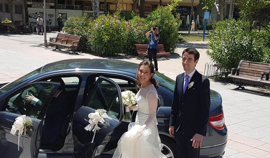 La boda de Chema y María en Madrid, Madrid