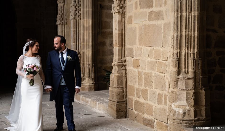 La boda de Mª Paqui y Sergio en Torreperogil, Jaén