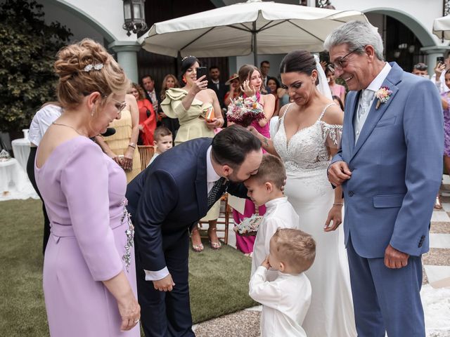 La boda de Zuleyka y Jesús en Sevilla, Sevilla 22