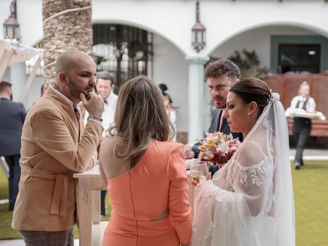 La boda de Zuleyka y Jesús en Sevilla, Sevilla 28