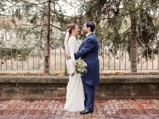 La boda de Jesús y Miriam en Burgos, Burgos 42