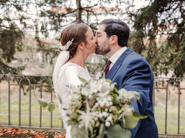 La boda de Jesús y Miriam en Burgos, Burgos 45