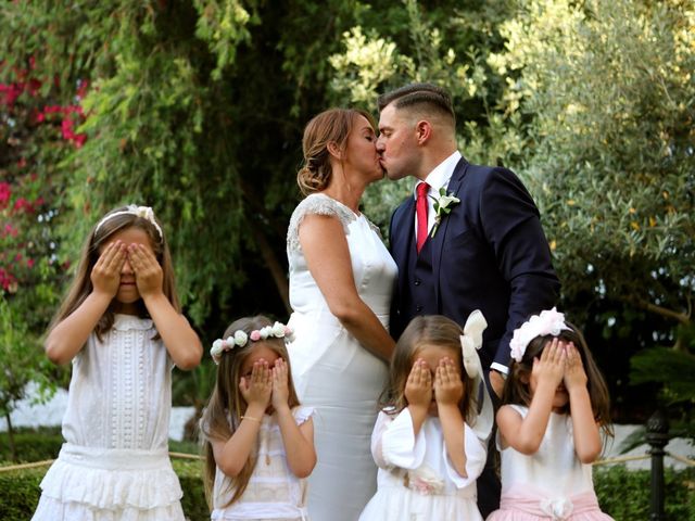 La boda de Chus y Alvaro en Alhaurin De La Torre, Málaga 31