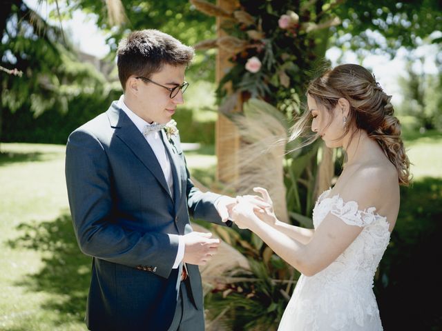 La boda de Guillem y Maria Alejandra en Bellvis, Lleida 4