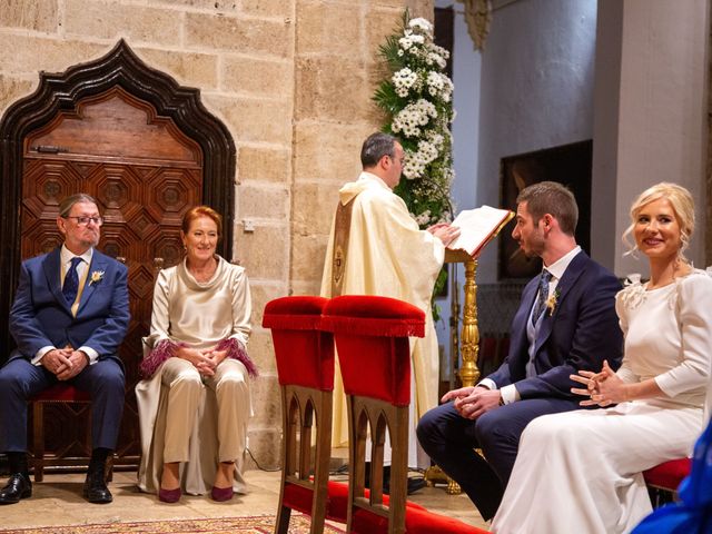 La boda de Miguel y Ana en El Puig, Valencia 27