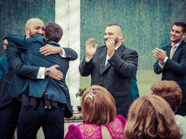 La boda de Víctor y Raquel en Nigran, Pontevedra 28