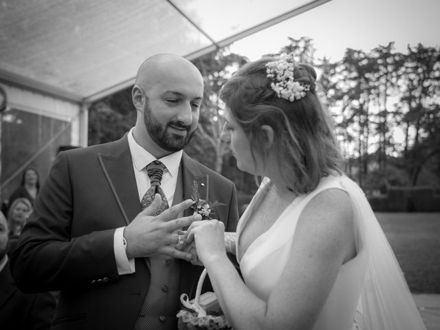 La boda de Víctor y Raquel en Nigran, Pontevedra 34