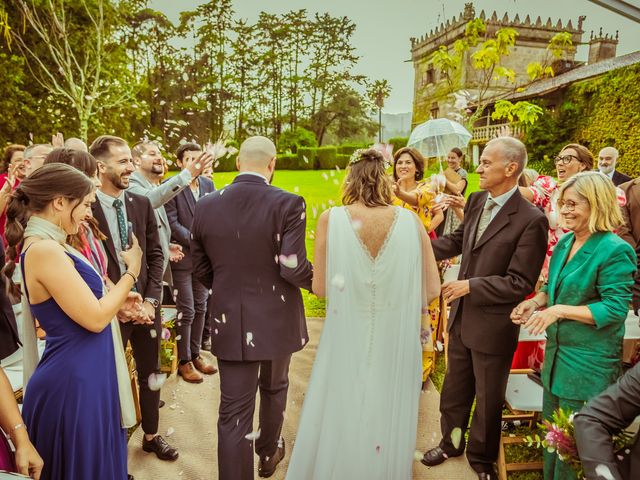 La boda de Víctor y Raquel en Nigran, Pontevedra 37